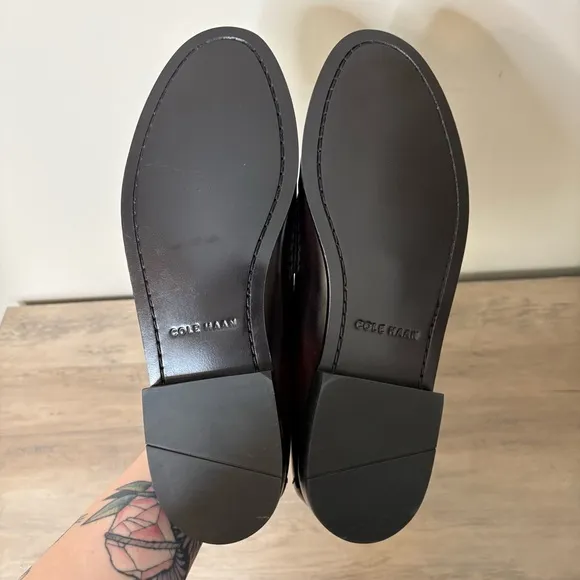 NWOT Cole Haan Men's Pinch Tassel Loafers Burgundy Handsewn Leather Size 10.5