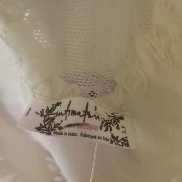 NWOT Free People Hearts On Fire Slip