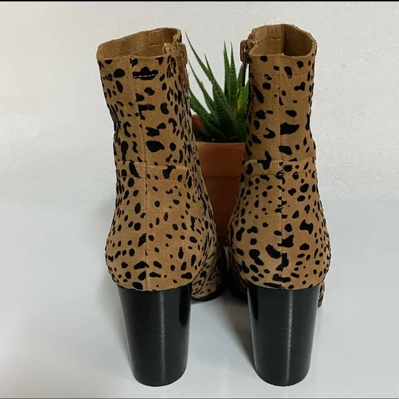 NWOT GIBSON LATIMER CHEETAH SUEDE BOOTS