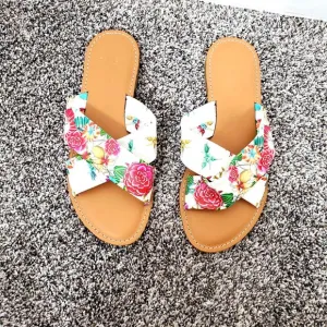 NWOT Johnny Was Andra White Floral Cross-Strap Flat Sandals Women's Size 10*