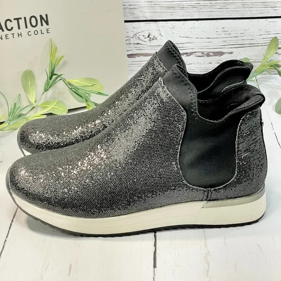 NWOT Kenneth Cole Cameron Chelsea Jogger Sneaker (Size 9.5)