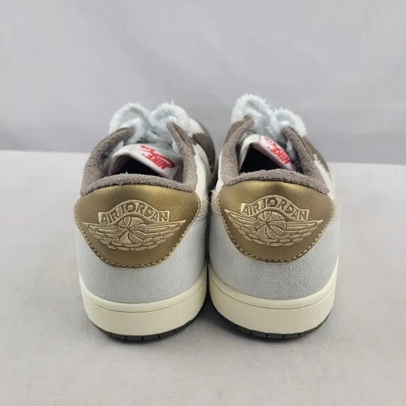 NWOT low top retro suede sneakers men's size 12 *NO BOX*