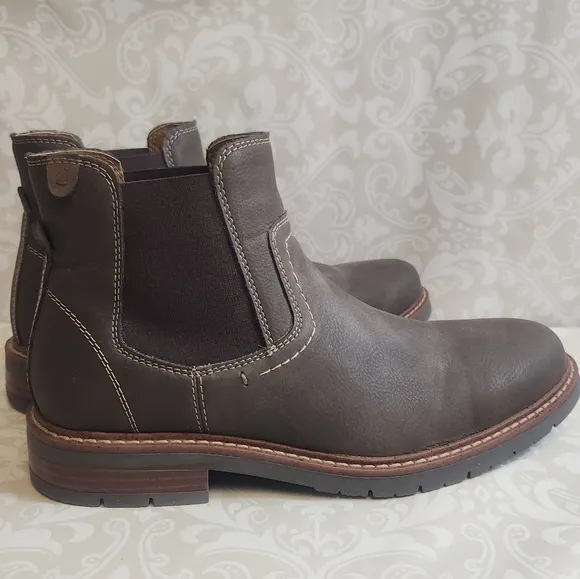 NWOT Men's Dockers Slip On Brown Boots