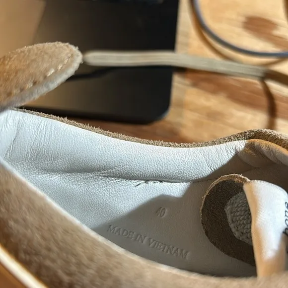 Nwot Rag &amp; Bone Retro Runner Sneakers size 40 or 9.5‎ us