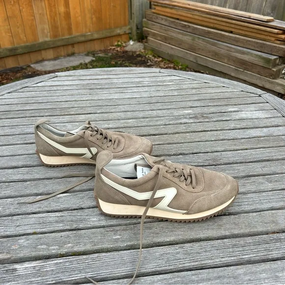 Nwot Rag &amp; Bone Retro Runner Sneakers size 40 or 9.5‎ us
