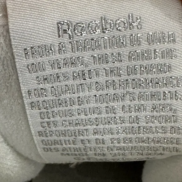 NWOT Reebok Freestyle Women’s High Top White/Silver Metallic Sneakers-8.5