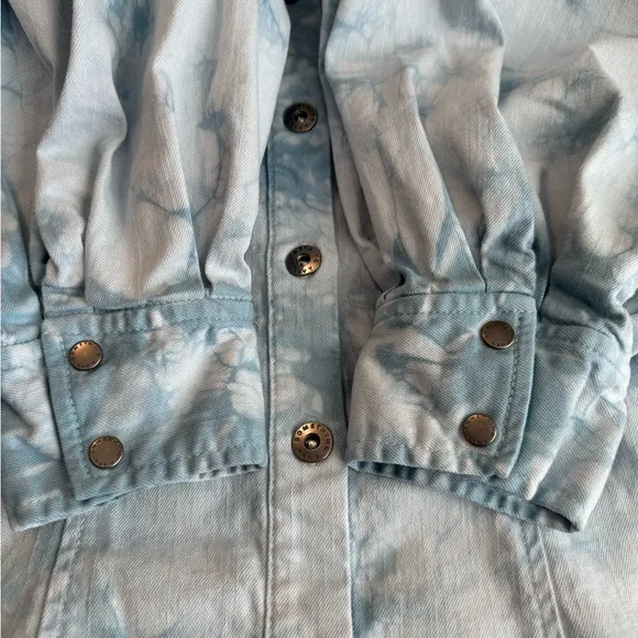 NWOT Something Navy Eleanor Puff Sleeve Button Down Denim Dress Size Small