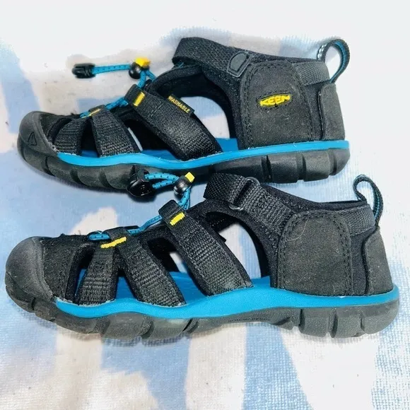 NWOT (Store Display) Unisex Kids Size 12 Keen Seacamp 2 CNX Hiking Sandals