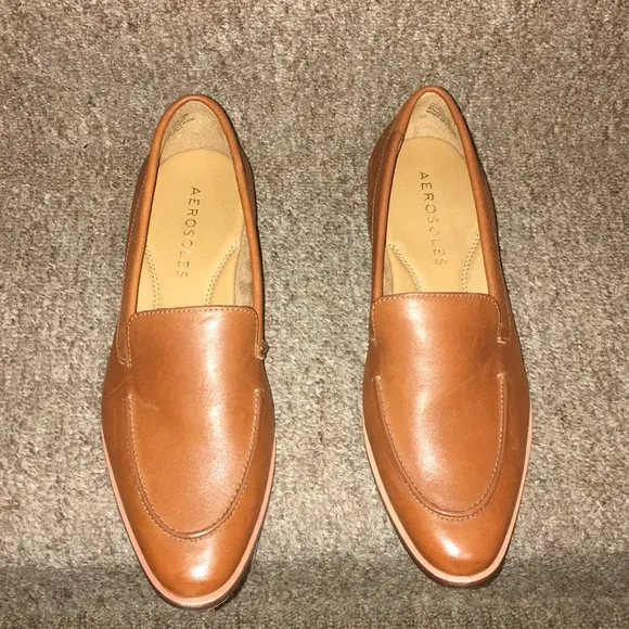 🤎NWT Aerosoles Tan Genuine Leather Loafers