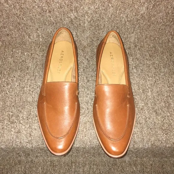 🤎NWT Aerosoles Tan Genuine Leather Loafers