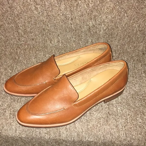 🤎NWT Aerosoles Tan Genuine Leather Loafers