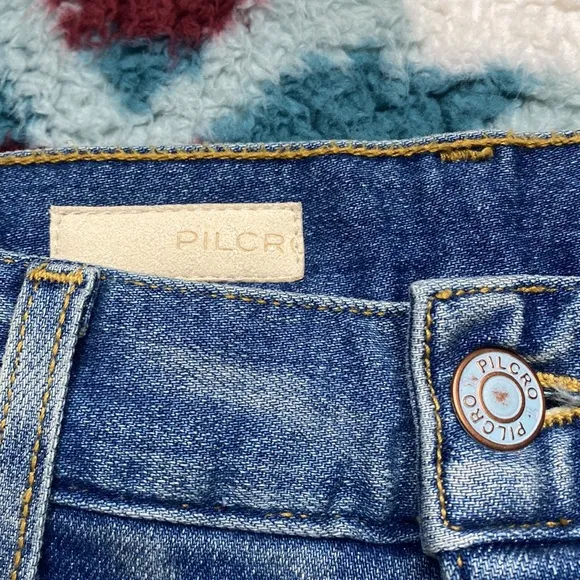 NWT Anthropologie Pilcro selvedge straight leg distressed jeans