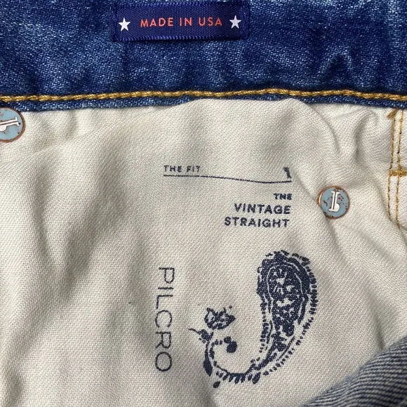 NWT Anthropologie Pilcro selvedge straight leg distressed jeans
