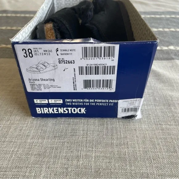 NWT Birkenstock Arizona Shearling Sandals Black Size 38 US 7