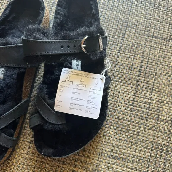 NWT Birkenstock Black Mayari ShearlingOiled Leather Sandals