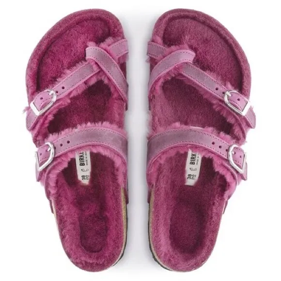 NWT BIRKENSTOCK Mayari Shearling Sandals!