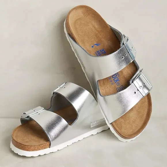 NWT BIRKENSTOCK Metallic Silver Soft Footbed Sandals!