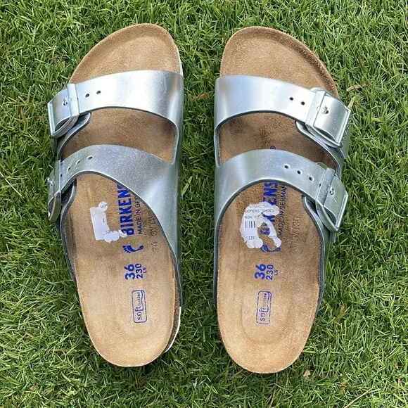 NWT BIRKENSTOCK Metallic Silver Soft Footbed Sandals!