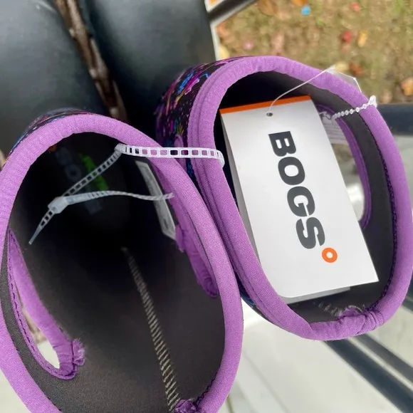 NWT - Bogs York Neon Unicorn Waterproof Rain/Snow Boots - Size 3