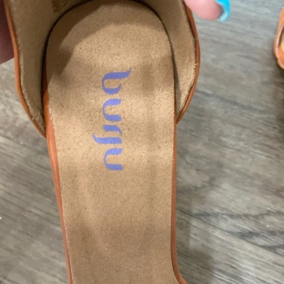 NWT BURJU Zoe True Nude Classic Strappy Heeled Sandals | size 6.5