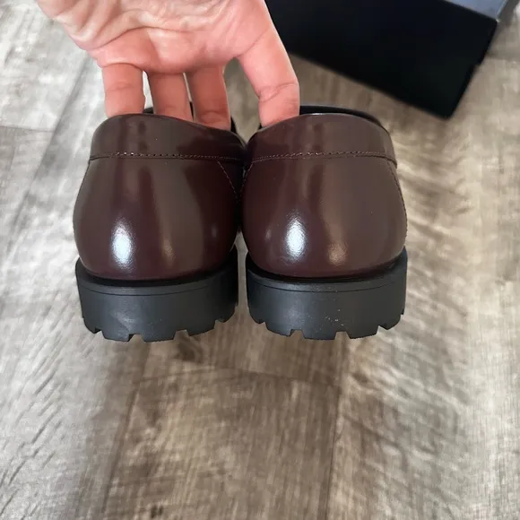 NWT Coach Patent Leather Chocolate Color Jocelyn Loafers Size 10 CW980