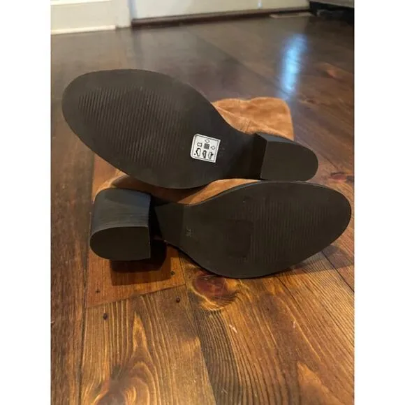NWT Crevo Atty Women's Suede Leather Pull-On Boots Size 7.5 Block Heel