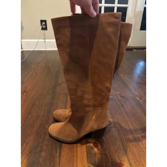 NWT Crevo Atty Women's Suede Leather Pull-On Boots Size 7.5 Block Heel