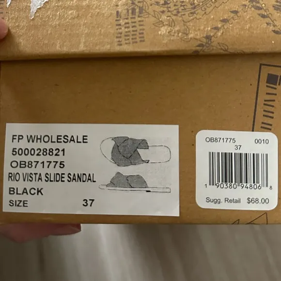 NWT Free People Black Rio Vista Flat Sandals Size 6.5/EU37