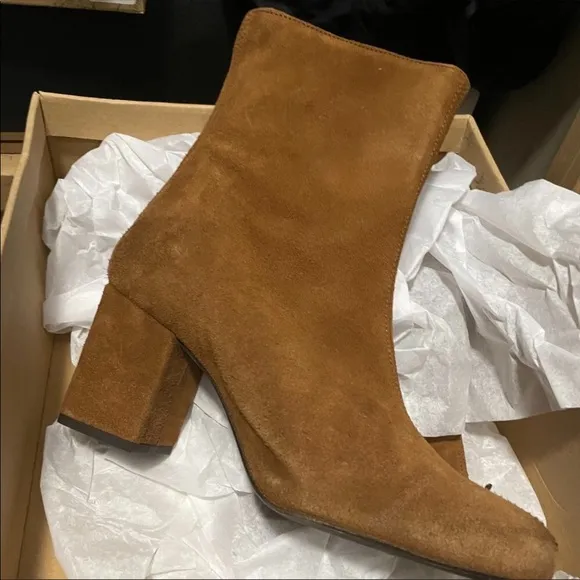 NWT Free People Cecile Suede Ankle Boots Brown
