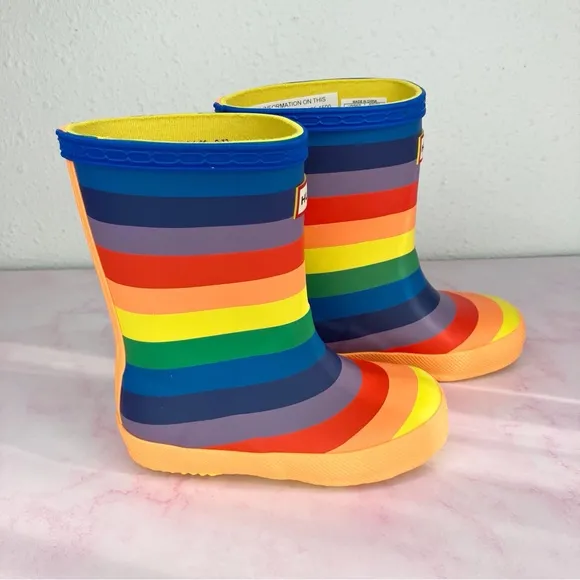 NWT Hunter Boots Kids First Classic Rainbow Stripe Wellies size 7 toddler