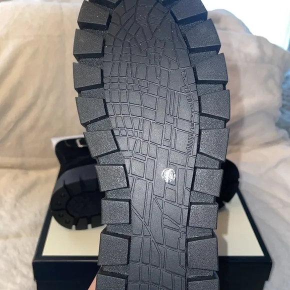 NWT J/SLIDES TEXAS Black Suede Boots