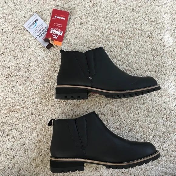 NWT Kodiak Peyto Leather Boots