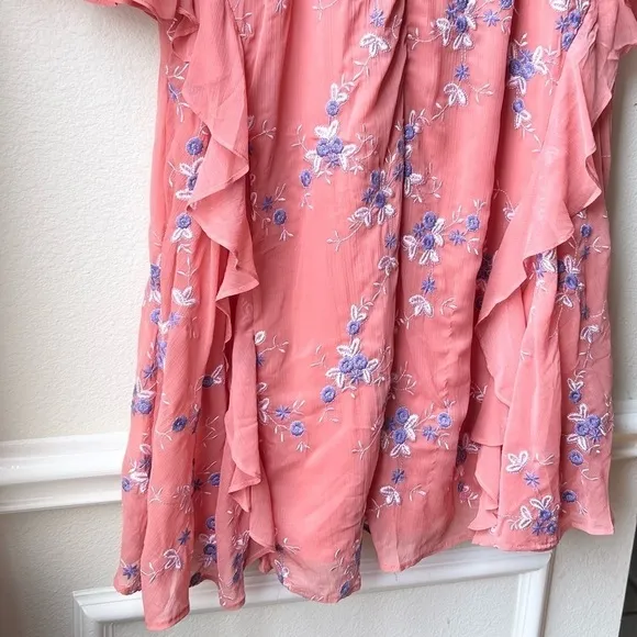 NWT LA MAISON TALULAH Sonder coral floral long sleeve ruffle midi dress Sz M
