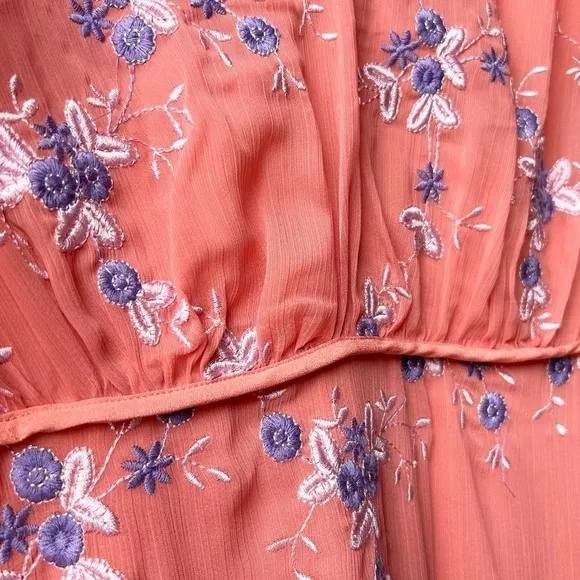 NWT LA MAISON TALULAH Sonder coral floral long sleeve ruffle midi dress Sz M