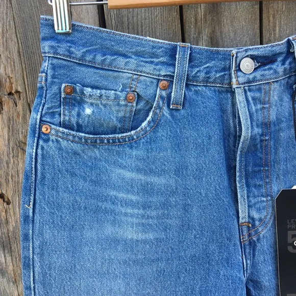 NWT Levi’s 501 High Rise Straight Leg Distressed Jean Athens Crown Blue 28