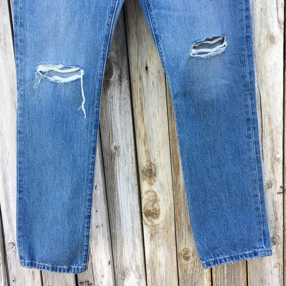 NWT Levi’s 501 High Rise Straight Leg Distressed Jean Athens Crown Blue 28