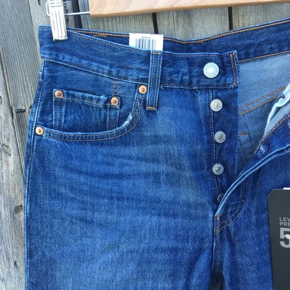 NWT Levi’s 501 Original High Rise Straight Leg Crop Jean Market Grammar Blue 28