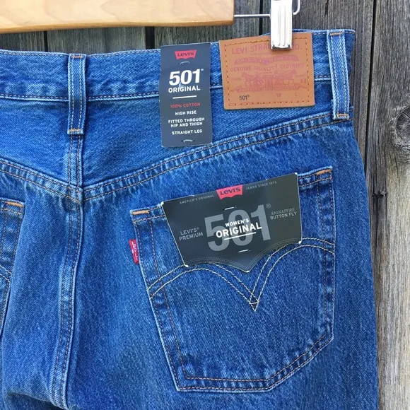 NWT Levi’s 501 Straight Leg Jeans Cotton Athens Dark Blue 30