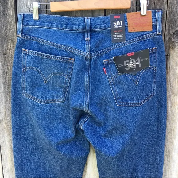 NWT Levi’s 501 Straight Leg Jeans Cotton Athens Dark Blue 30
