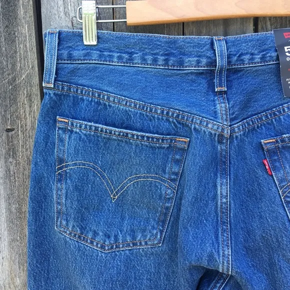 NWT Levi’s 501 Straight Leg Jeans Cotton Athens Dark Blue 30