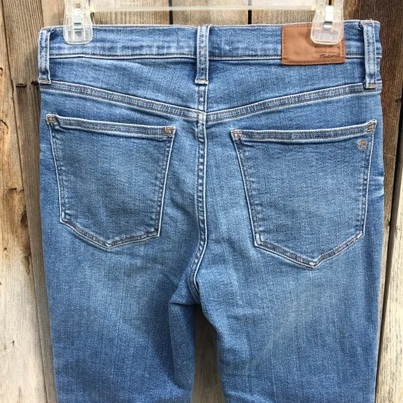 NWT Madewell 9” Mid Rise Skinny Crop Jean Blue 27