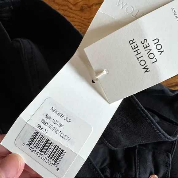 NWT MOTHER The Insider Crop Jeans Women's Black High-Waisted | Size 31