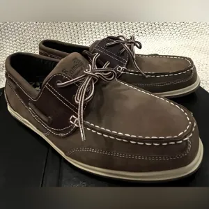 NWT Old Maui Brand Men’s Brown Leather Lace-Up Boat Shoes/Loafers; Size 11.5