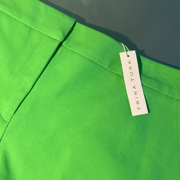 NWT Trina Turk Kelly Green Corbin 2 High Waist Shorts Size 16