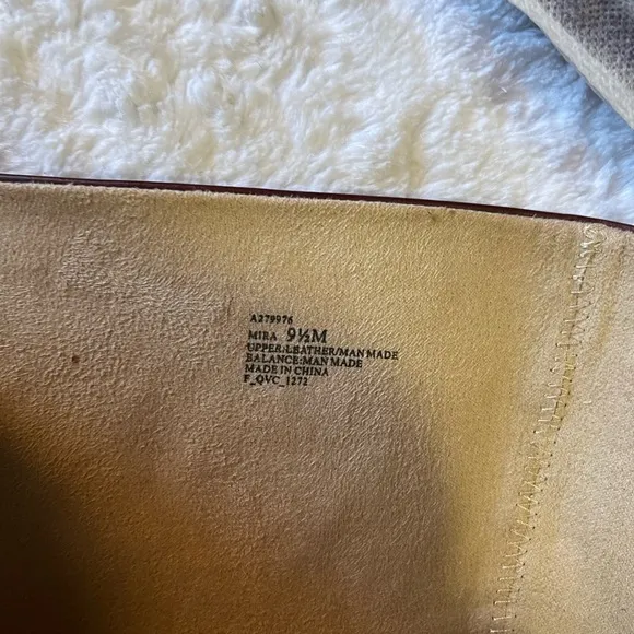 NWT Wonder Currant Jam 9 1/2 M Leather &amp; Suede boots / new without box !