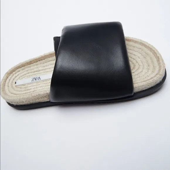 NWT. Zara Black Quilted Flat Sandals with Jute. Size 9.