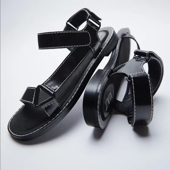 NWT. Zara Black Topstitching Flat Sandals