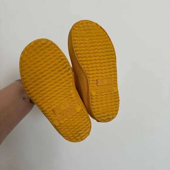 NWT Hunter Yellow Rain Boots