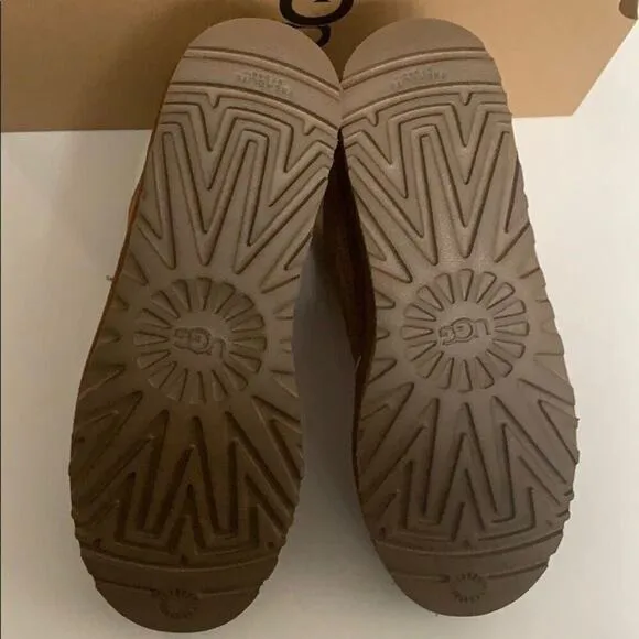 NWT UGG AUSTRALIA HIGHLAND HI HERITAGE‎ SIZE 8.5