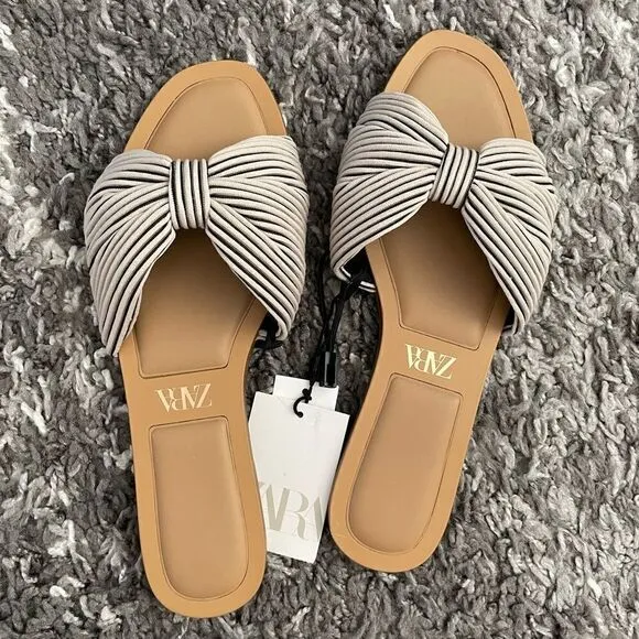NWT Zara Knotted Fabric Flat Sandals